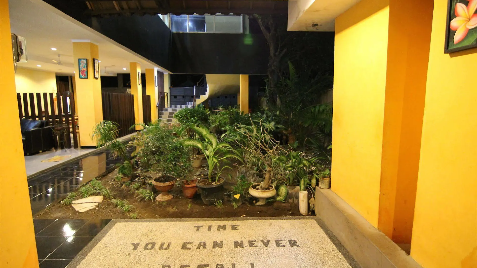Ct1 Bali Bed & Breakfast Kuta
