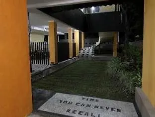 Ct1 Bali Bed & Breakfast Kuta  Kuta (Bali)